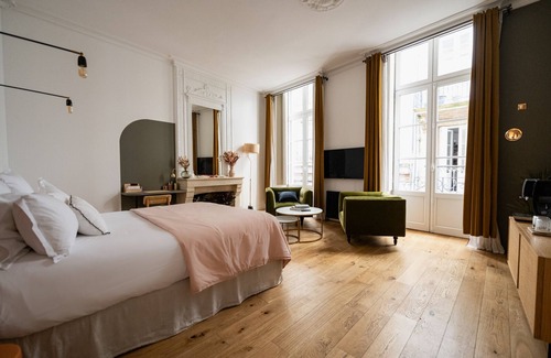 Hotel de Ville - Quinconces Casa | Maison Fernand