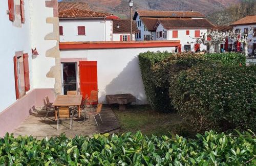 Saint-Etienne-de-Baigorry Casa | MAISON IRIBERRIA