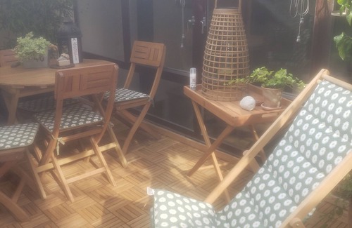 Saint-Laurent-d'Aigouze Casa | Maison Atypique Avec sa Terrasse Tropezienne Vegetalisée