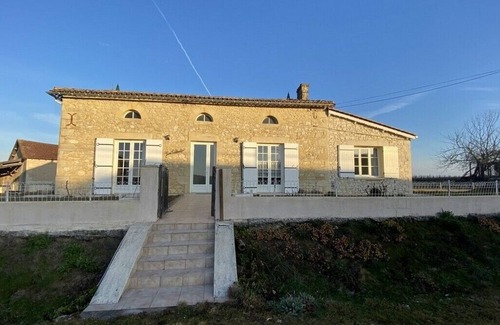 Saint-Quentin-de-Caplong Casa | Maison Traditionnelle en Campagne