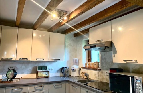 Bois-Normand-Pres-Lyre Cabaña | Maison Individuelle Avec Piscine Privée Chauffée