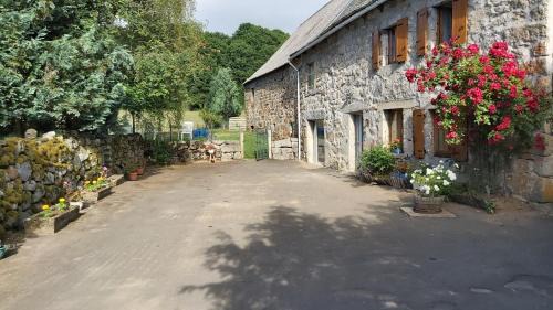 Recoules-d'Aubrac Casa | maison individuelle au calme sur l'Aubrac