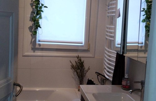 Quartier Sapins-Chatelet-Lombardie Casa | Maison Jardin AU Calme A 5min DU Centre Ville
