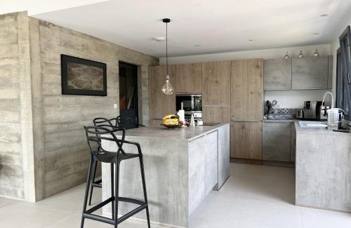 Rivedoux-Plage Casa | Maison Jasmin, spacieuse, avec piscine privée chauffée