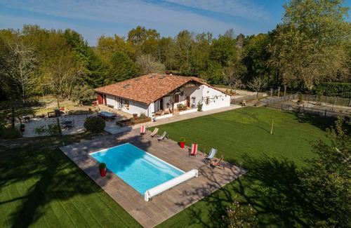 Saint-Symphorien Casa | Maison Landaise Dans son Écrin de Verdure