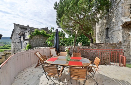 Chauzon Casa | Maison Le Levant - Maison typique au coeur de l'Ardèche