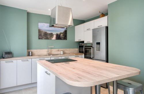 Le Bois-Plage-en-Re Casa | Maison Les Burons