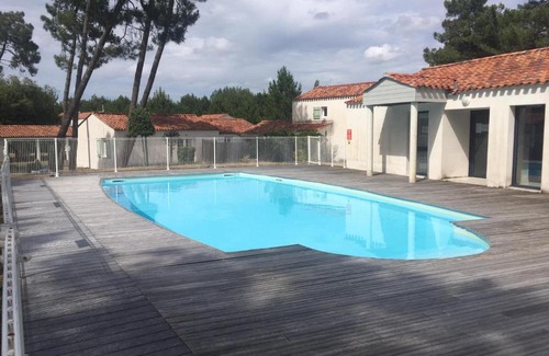 Longeville-sur-Mer Casa | Maison Longeville-sur-Mer, 4 pièces, 6 personnes - FR-1-336-103