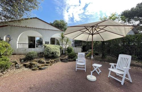 Saint-Brevin-l'Ocean Casa | Maison lumineuse avec jardin près de la plage - 4 couchages, quartier calme, St Brévin L'Océan - FR-1-364-136