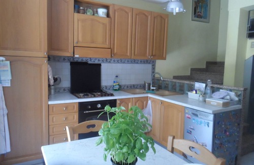 Pesaro Casa | MAISON MARE & MONTI At the foot of Mount San Bartolo a stone's throw from the beach.