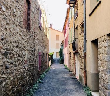 Marquixanes Casa | Maison Marie Elise