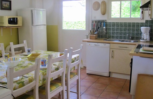Mimizan Chalet De Esquí | Maison Mimosa, encantadora casa con gran jardín vallado