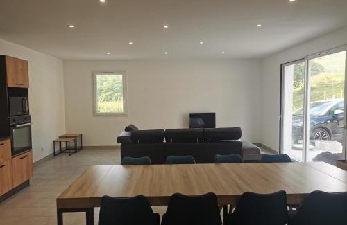 Saint-Esteben Casa | Maison mitoyenne au cœur du Pays Basque
