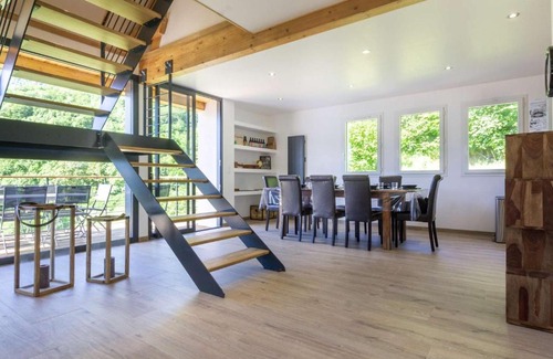 Grust Casa | Maison neuve à Grust pour 12 personnes, 4 chambres, WIFI, parking, linge et ménage inclus - FR-1-402-110