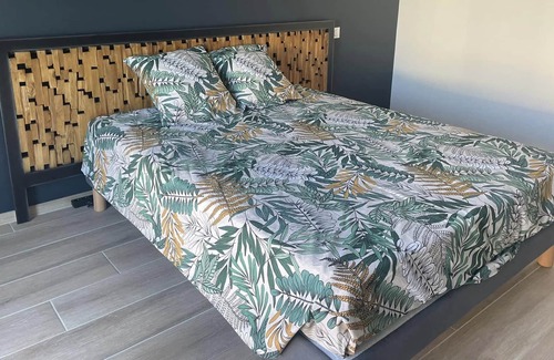 Labastide-de-Virac Otro | Maison Neuve Alliant Pierre et Bois