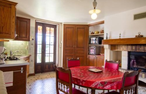 Thiviers Casa | Maison Périgourdine avec Jardin, Vélos, Terrasse et Proche Nature - FR-1-616-133