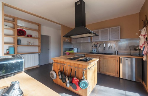 Bagneres-de-Bigorre Casa | Villa en la Colina en los Pirineos con vistas a la montaña, terraza privada y Wi-Fi
