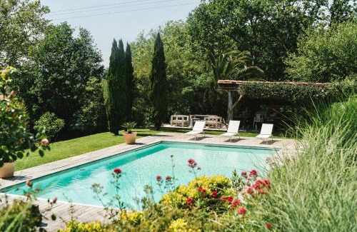 Arcangues Casa | MAISON PISCINE JARDIN CALME PROCHE BIARRITZ PLAGE et GOLFS