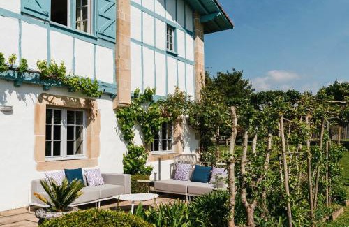 Arcangues Casa | MAISON PISCINE JARDIN CALME PROCHE BIARRITZ PLAGE et GOLFS