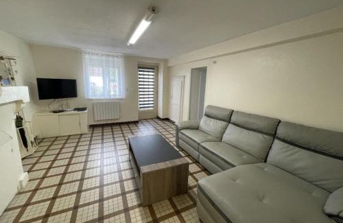 Nouan-sur-Loire Casa | Maison plain-pied 3 ch avec sdb privatives, cour et jardin, proche Blois et châteaux de la Loire - FR-1-491-424