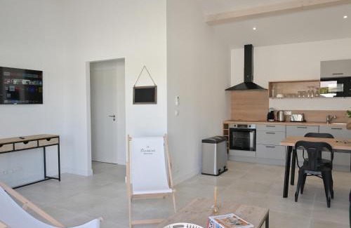 Saint Vivien Casa | Maison plain pied avec parking et climatisation à Saint-Vivien - FR-1-706-35