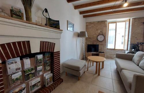 Coulon Casa | Maison plein centre COULON MARAIS POITEVIN
