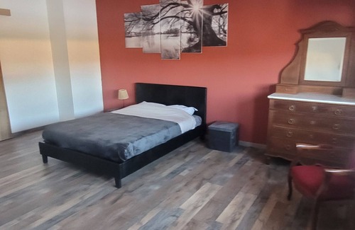 Petitefontaine Casa | Maison PMR Bord d Étang Avec Atelier Pèche. Animaux de Compagnie Acceptés !