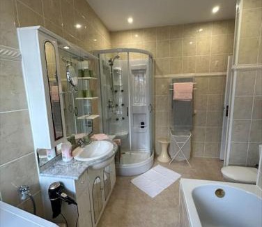 Saint-Etienne-au-Mont Casa | Maison près de la ville