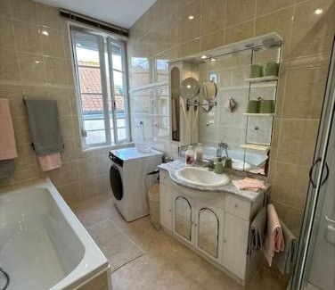 Saint-Etienne-au-Mont Casa | Maison près de la ville