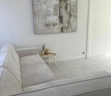 La Barantonnerie Casa | Maison prairie en fleurs