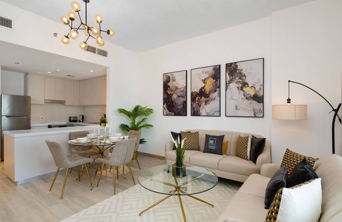 Abu Dhabi Apartamento | Maison Privee - Chic Apt on Yas Island cls to ALL Main Attractions