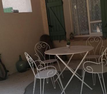 Correns Casa | MAISON PROCHE DU LAC