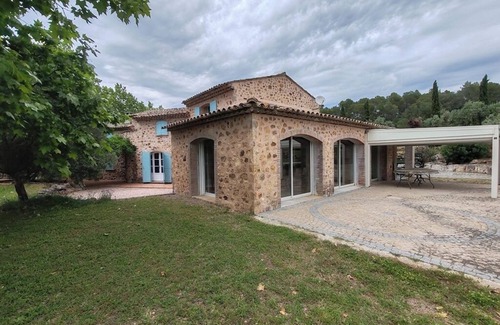 Les Arcs-sur-Argens Casa | Maison Provençale de 350 m² Dans un Magnifique Parc Arboré Avec Piscine