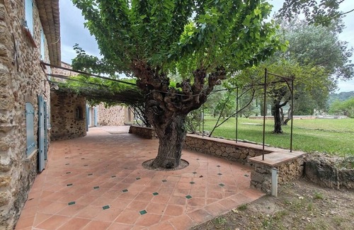 Les Arcs-sur-Argens Casa | Maison Provençale de 350 m² Dans un Magnifique Parc Arboré Avec Piscine