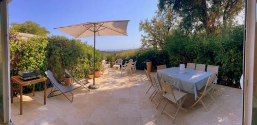 La Croix-Valmer Casa | Maison provençale vue mer Croix Valmer "Lou Mamet"