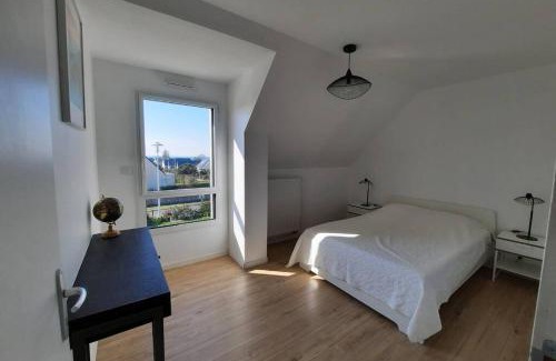 Saint-Jacques Casa | Maison récente avec vue mer, plage et port à pied