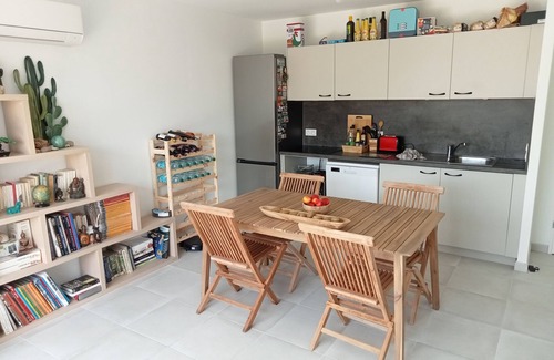 Yves Casa | Maison Récente, Proche de la Mer, de la Rochelle et des Iles