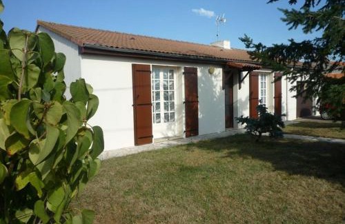 Saint-Denis-du-Payre Casa | Maison rénovée avec jardin clos, 3 chambres, wifi, vélos, proche Réserve du Marais Poitevin - FR-1-426-403