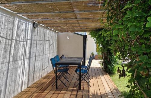 Quartier du Casino Casa | Maison rénovée avec piscine, jardin clos et terrasse, à 5 min de la plage et des commerces - FR-1-706-5