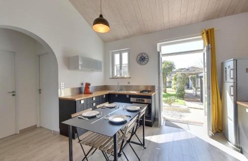Quartier du Casino Casa | Maison rénovée avec piscine, jardin clos et terrasse, à 5 min de la plage et des commerces - FR-1-706-5