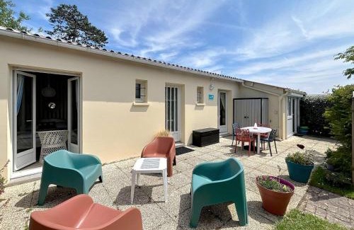 Saint-Pair-sur-Mer Casa | Maison rénovée, à 300m de la plage et proche commerces, avec terrasse et jardin, tout confort - FR-1-361-131