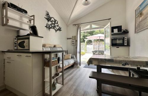 Les Mathes Casa | Maison rénovée pour 4 pers, proche plage/la mer, WIFI, BBQ, parking, calme près pistes cyclables - FR-1-705-18