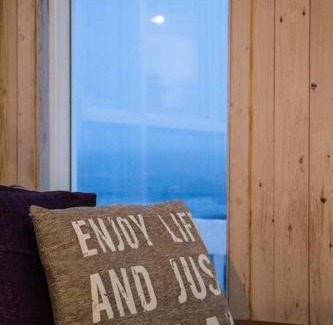 La Mitis Casa | Maison rose du bord de mer à 5 min de st Luce