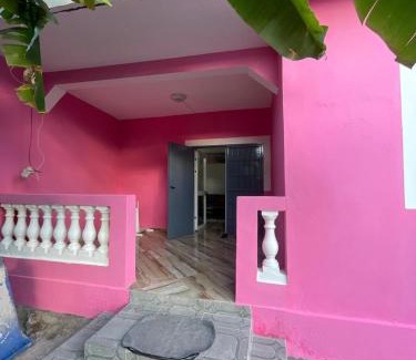 Dembeni Apartamento | Maison rose