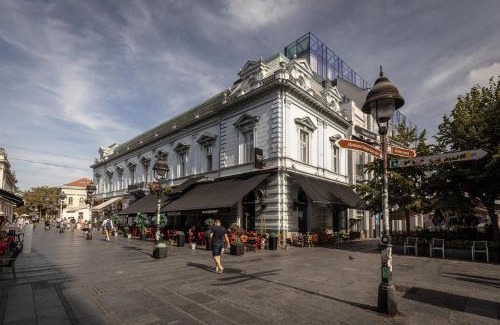 Stari Grad Hotel | Maison Royale