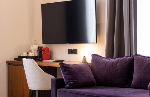 Stari Grad Hotel | Maison Royale