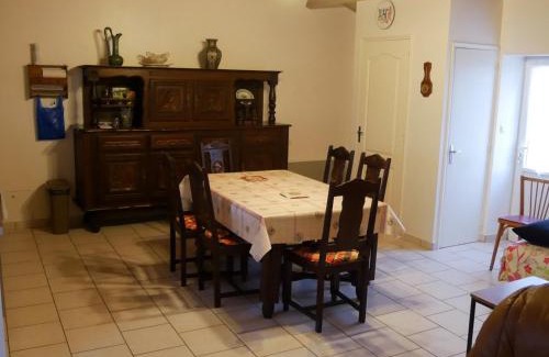 Saint-Hilaire-de-Riez Casa | Maison Saint-Hilaire-de-Riez, 4 pièces, 6 personnes - FR-1-91-142