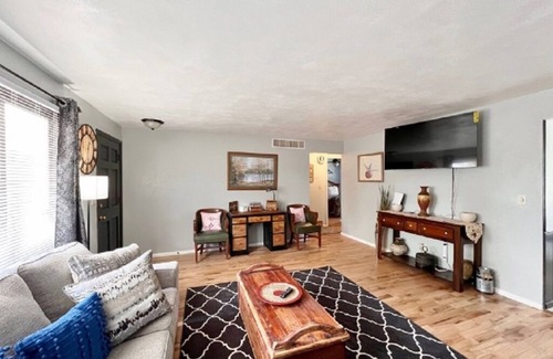 Peoria Casa | Maison Serene of Peace 02 - gorgeous, charming, quiet, clean and adorable