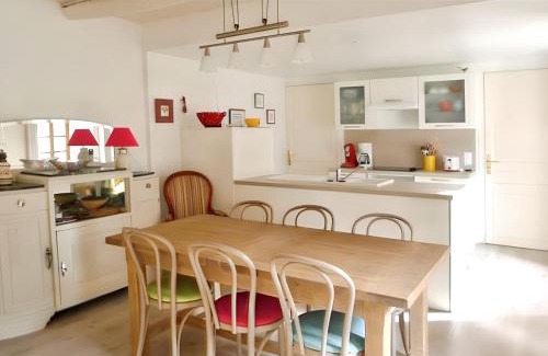 Saint-Andre-de-Valborgne Casa | Maison spacieuse à Saint-André-de-Valborgne avec jardin 120 m²