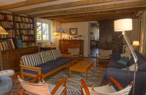 Le Palais Casa | Maison spacieuse à 900m de la plage avec grand jardin et annexe, idéale pour familles nombreuses - FR-1-418-22